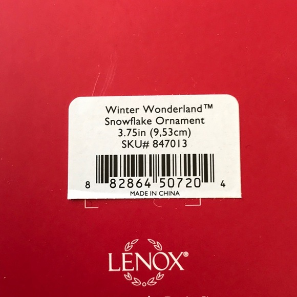 Preowned Lenox Winter Wonderland Christmas ornament - Snowflake #847013 - Picture 7 of 7
